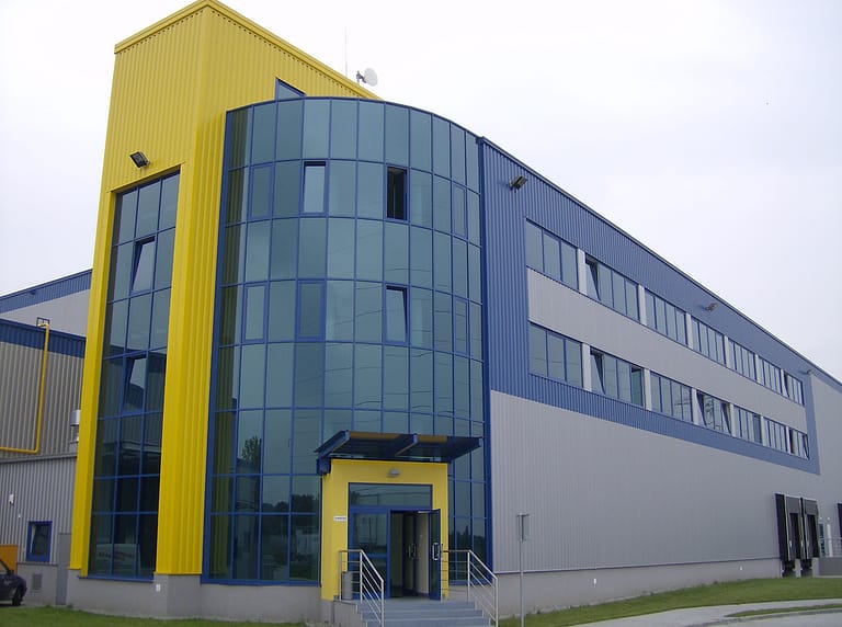 Centrum logistyczne - kompleks magazynowy i biurowy Euroterminal w Jaworznie - generalny wykonawca Rex-bud Budownictwo